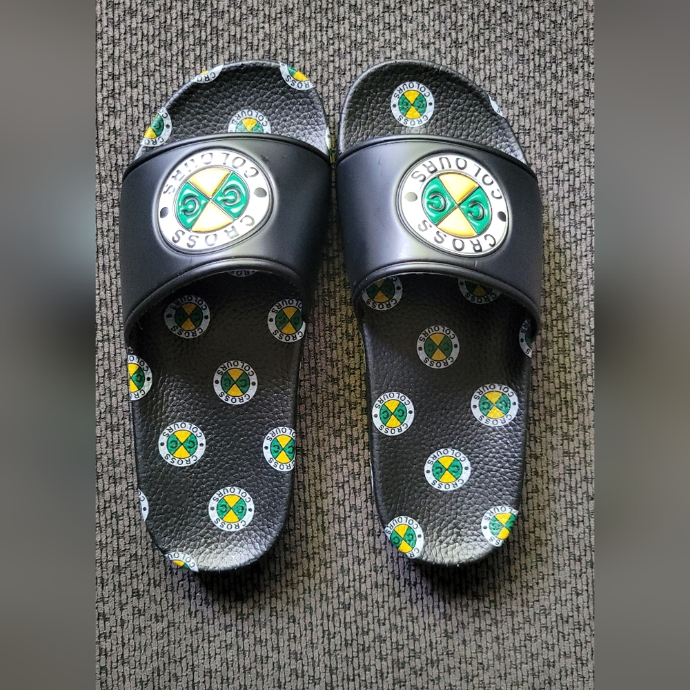 NEW! Cross Colours Circle Logo Mens Circle Logo Black Open Toe Slip On Slides Sa